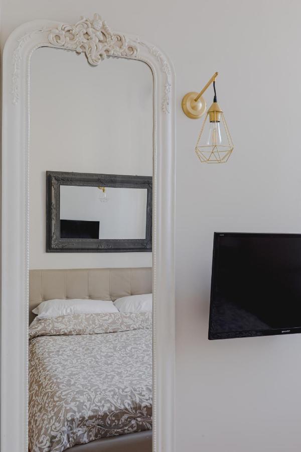 Romantic Apartament 2 Piazza Del Popolo ภายนอก รูปภาพ